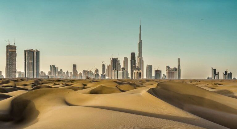 Cover image for Explore the Most Popular Places to Visit in Dubai for Free