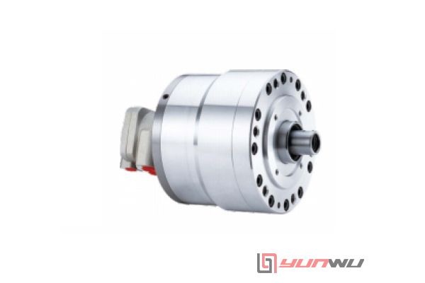 Cover image for Rotary Pneumatic Cylinder vs Hydraulic Rotary Cylinder: Key Differences & Applications